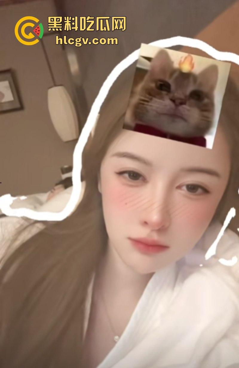 快手千万网红【二子爷】家暴出轨 潜规则偷吃女徒弟蓝牙 老婆曝光女徒弟给师傅深情口交视频!-17