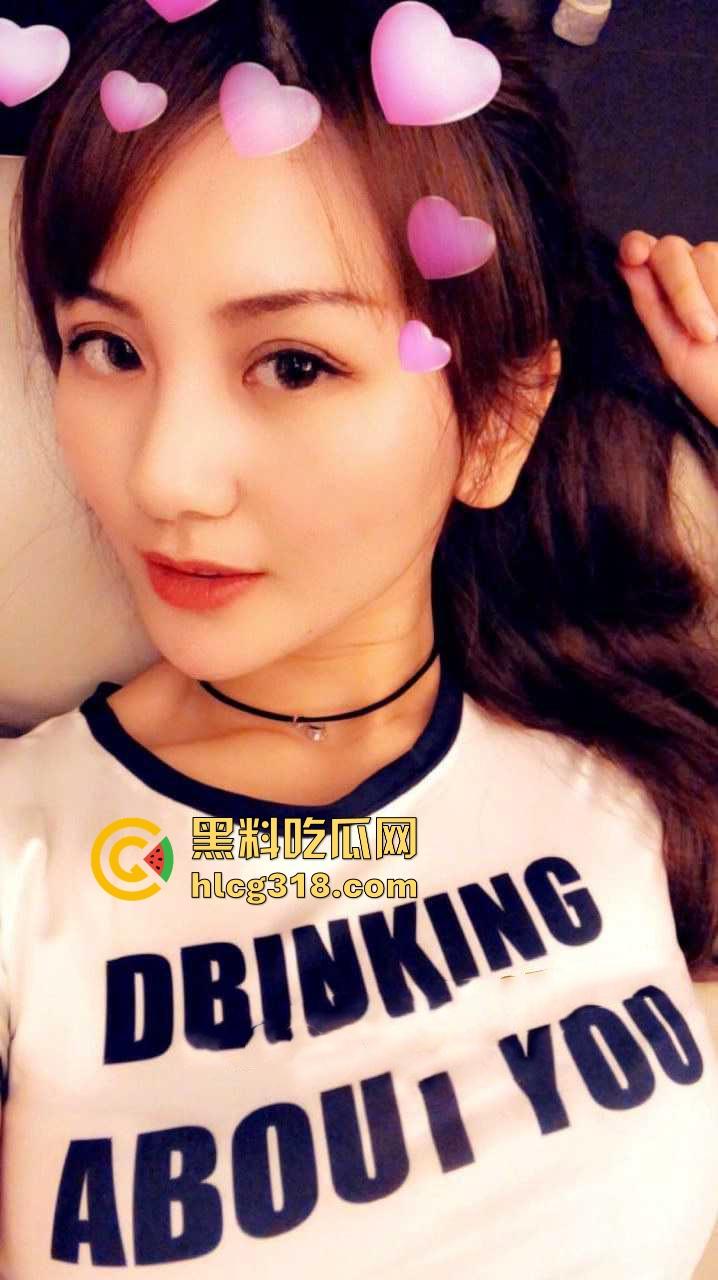 极品熟女少妇【苏畅莹】不良视频曝光，反差人妻在线自慰，巨乳翘臀勾人魂魄，恨不得马上把鸡巴塞进去。-2