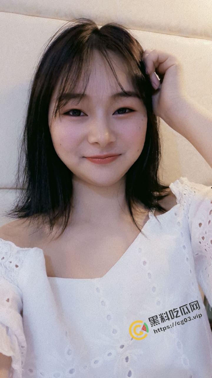 裸贷 借贷宝最新逾期 江苏苏州市 虎丘区康佳花园【张圣兰】海量生活照,裸舞,自慰,各种姿势手持身份证 视频流出-9