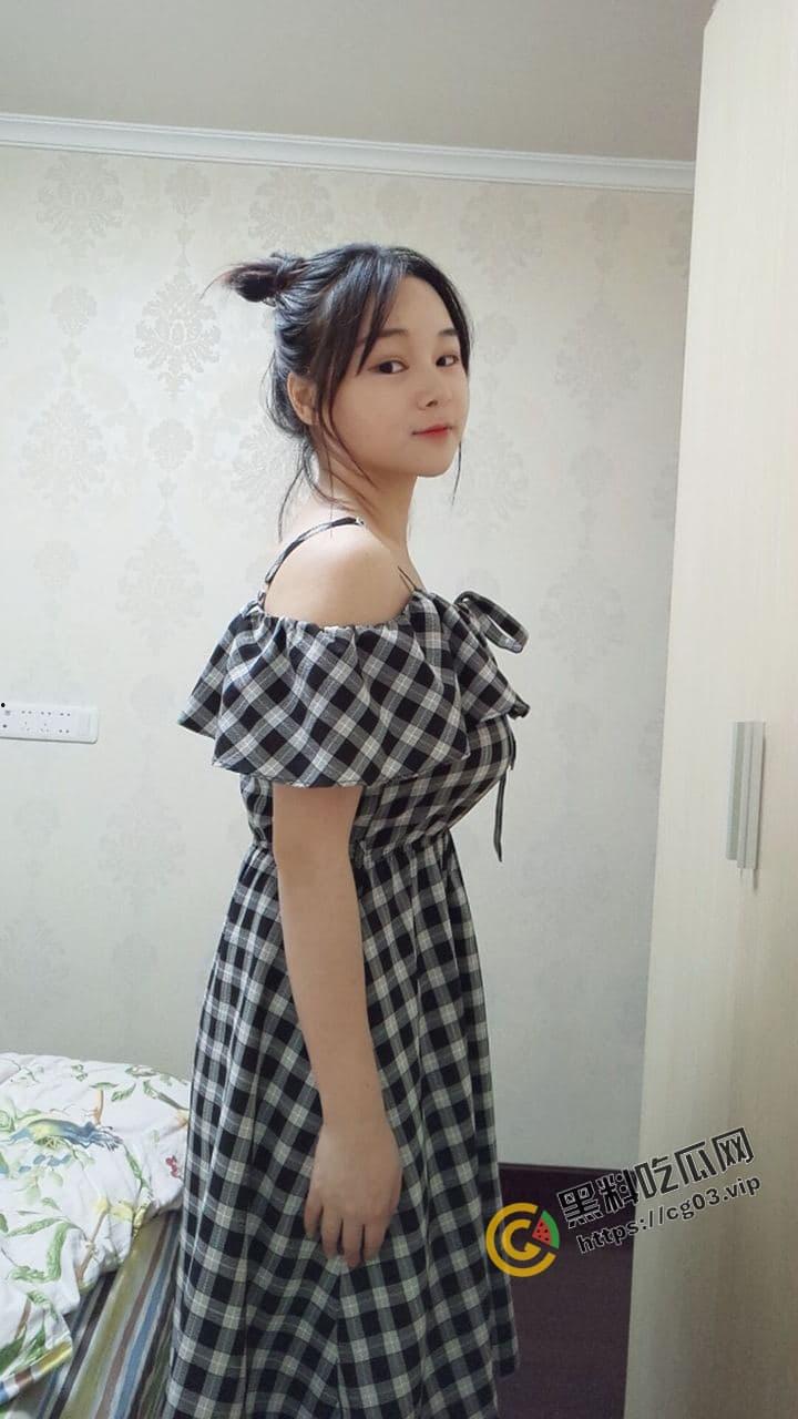 裸贷 借贷宝最新逾期 江苏苏州市 虎丘区康佳花园【张圣兰】海量生活照,裸舞,自慰,各种姿势手持身份证 视频流出-22