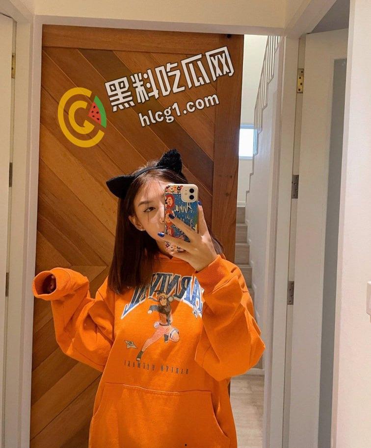 重庆某酒吧dj极品身材网红 颜值很高的极品美女 外表高冷御姐私下玩很开 超大大尺度私拍流出 兄弟们欣赏一下-1