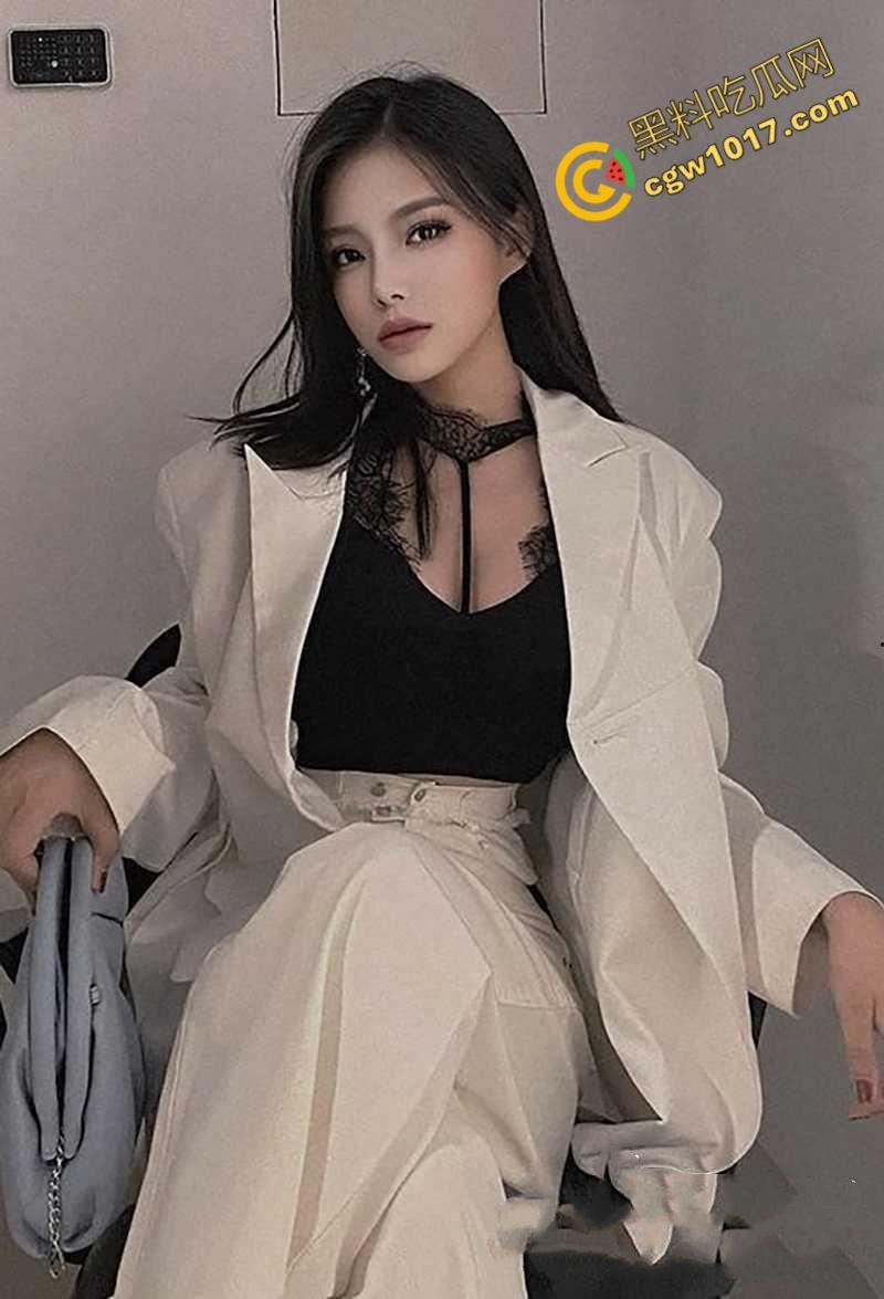 前美团女总监【陶子】撸贷240万包养夜店猛男，夜店狂欢多P出轨！神颜大奶偏好激情，老公曝光秘密，震惊全网！-2