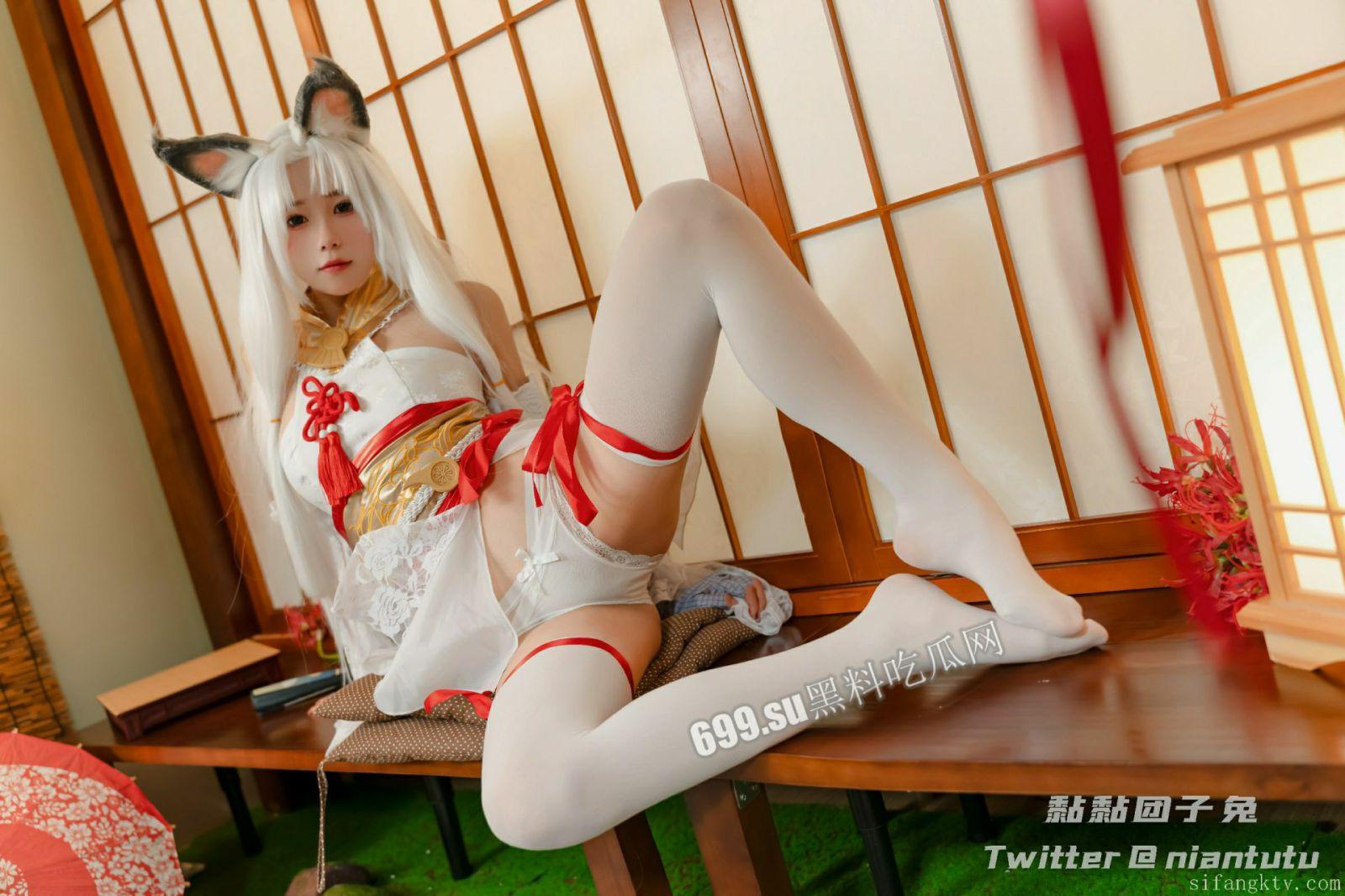 【B站黏黏团子兔】极品反差 女团脸美女 上岸前大尺度写真精选-34