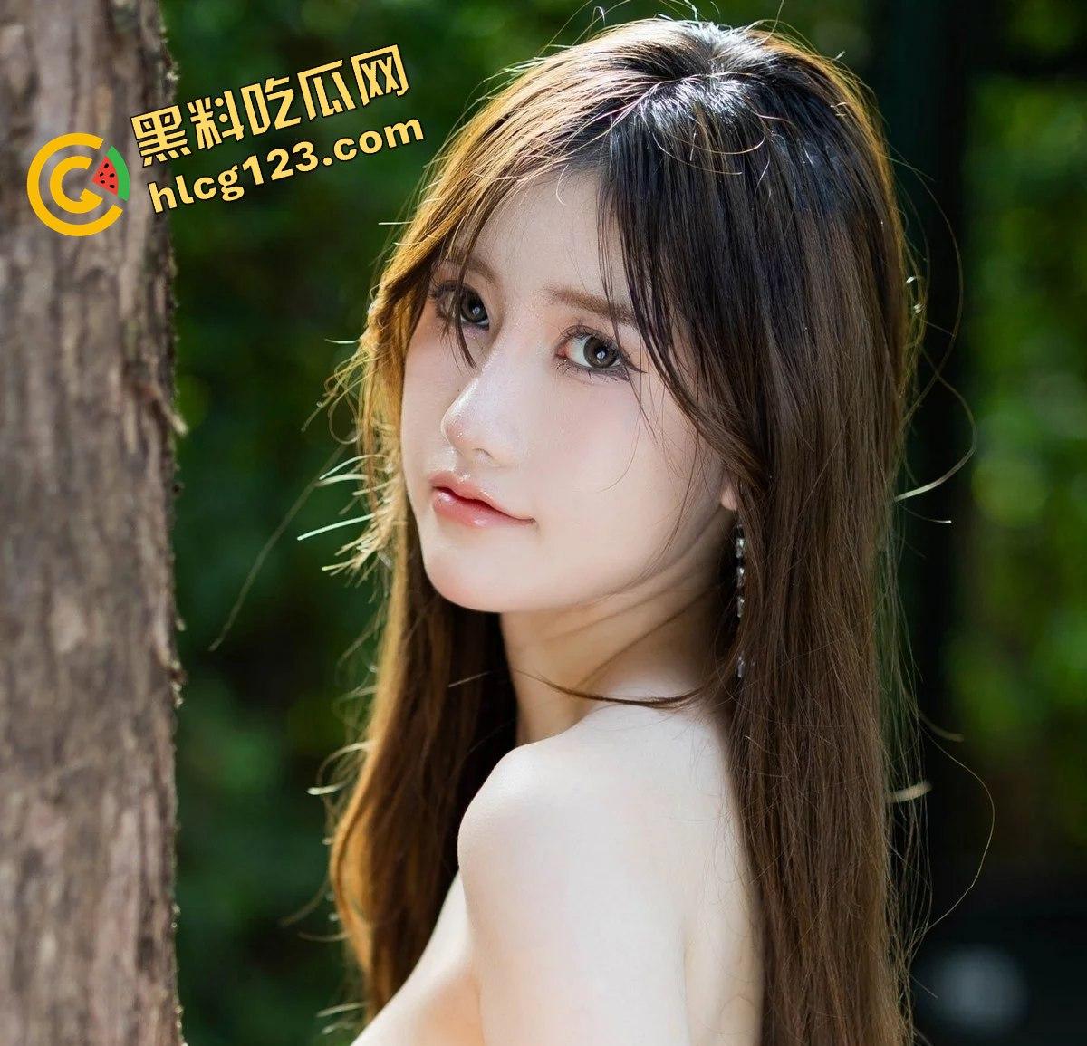 秀人网反差女神美桃酱大尺度私拍曝光!万元定制逼脸同框,扩肛道具玩出花样!-25