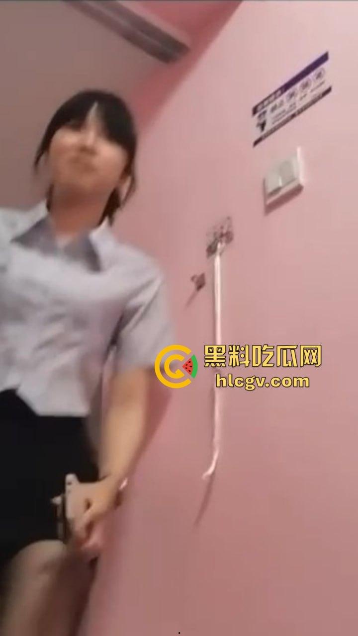 合肥38中生物老师『吴畅璨』被曝上课教学下课卖淫!老公开鸡店拉客她接客分工明确,白天教科普晚上搞实操!-42