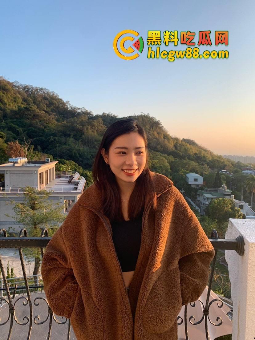 合肥文员『宋余淼』情趣装骑乘直接晃瞎眼，最爱找肉鸡巴取暖，冷冰冰的棒子根本不配让她爽！-1