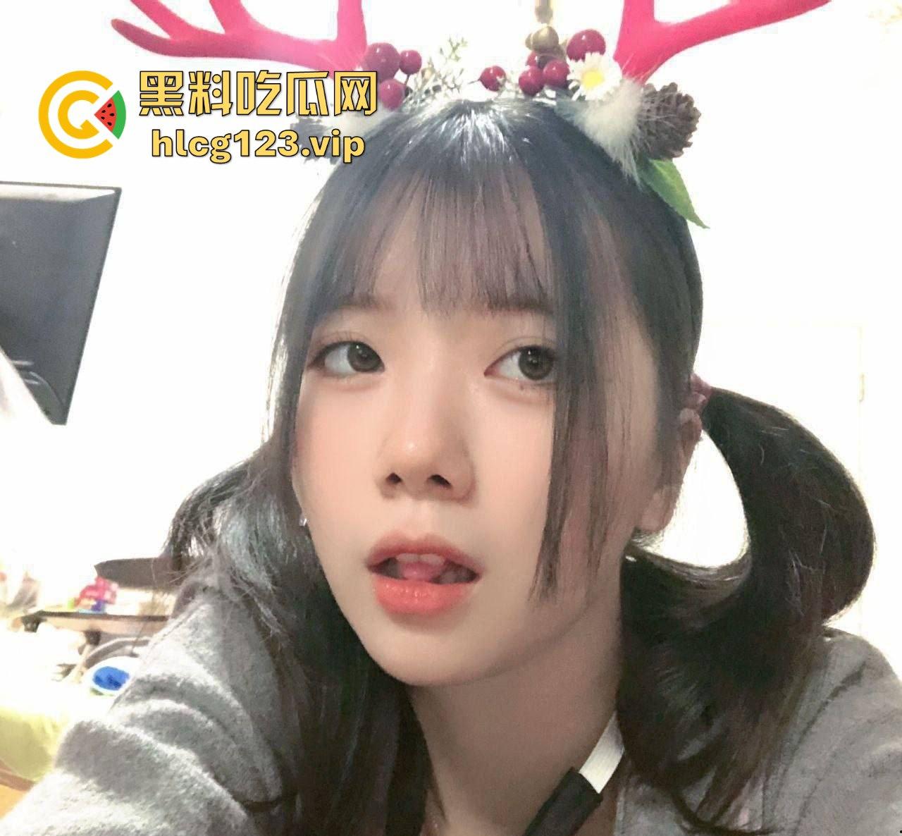 沧州大二美少女【欧拉丽】,黑丝腿袜加持,酒店激情啪啪被调教听话,逼水满满!-9