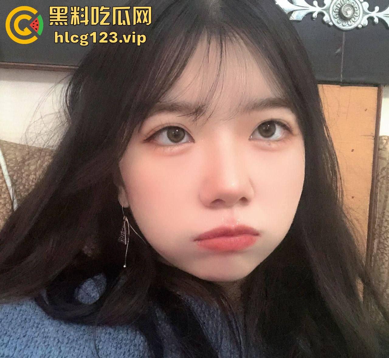 沧州大二美少女【欧拉丽】,黑丝腿袜加持,酒店激情啪啪被调教听话,逼水满满!-12