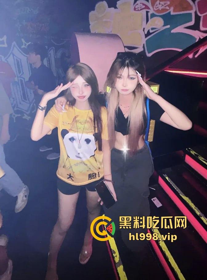 广州06后抽象大学生『B7』抖M抖音找爸爸!大哥爆料三洞齐开包养半年,逼瘾大到吃肾宝片都扛不住!-2