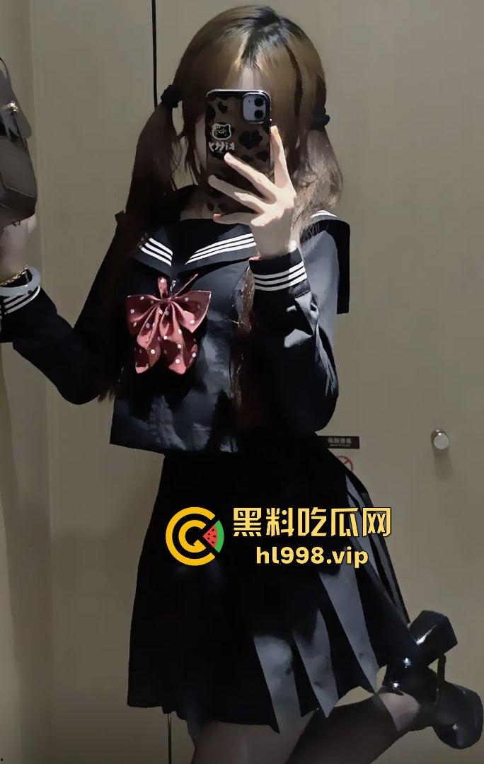 广州06后抽象大学生『B7』抖M抖音找爸爸!大哥爆料三洞齐开包养半年,逼瘾大到吃肾宝片都扛不住!-9