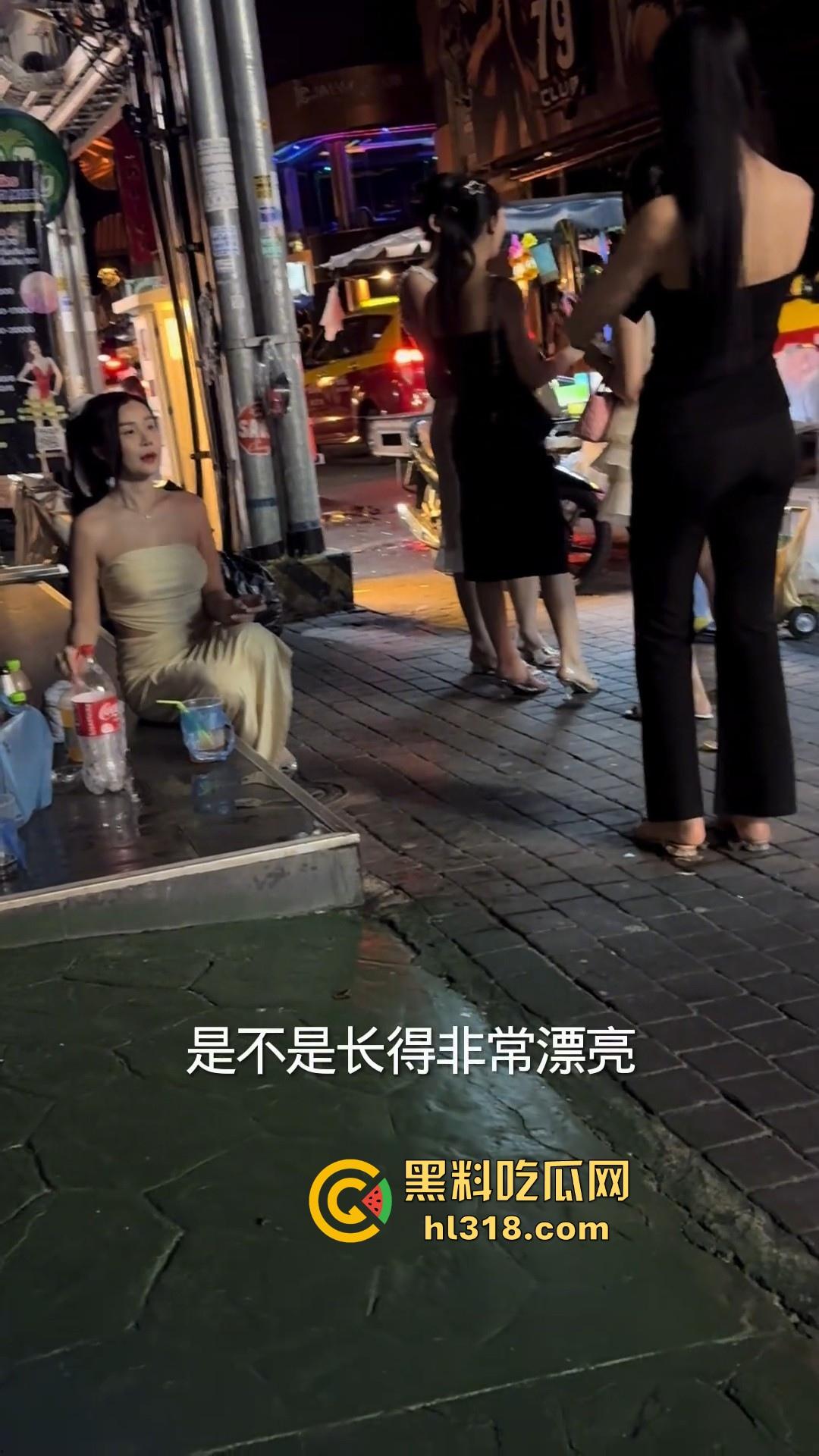 相信瓜友们都想过去泰国试一下外国菜,但又怕嫖到人妖或者变性人是吧!这期就给大家普及几点避个坑!-2