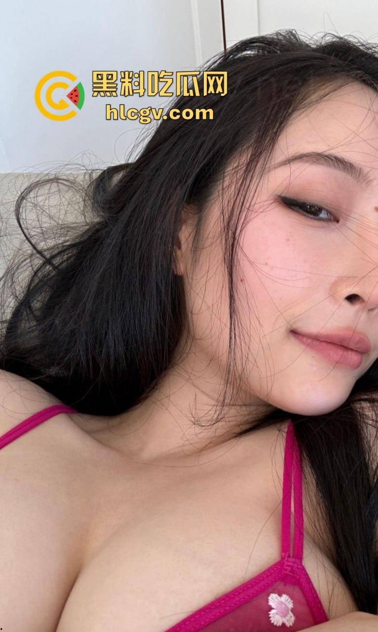 推特OF极品反差母狗【孙禾颐】放飞自我!道具自慰情趣制服,第一季全裸福利合集劲爆上线!-31