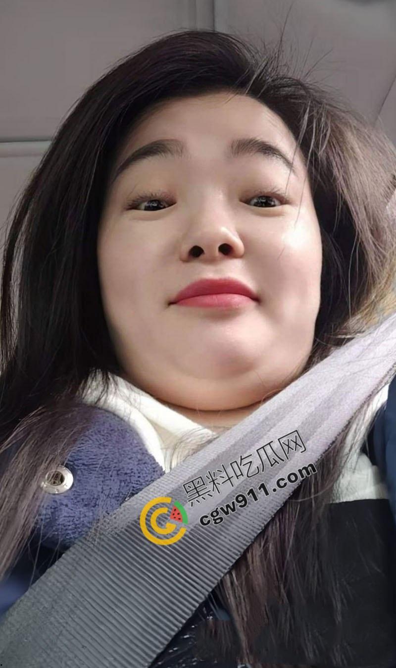 浙江打工人妻【张英】婚内出轨同事!白天贤妻,夜间淫娃,奶大屁圆,口深喉热,魅力四射-2