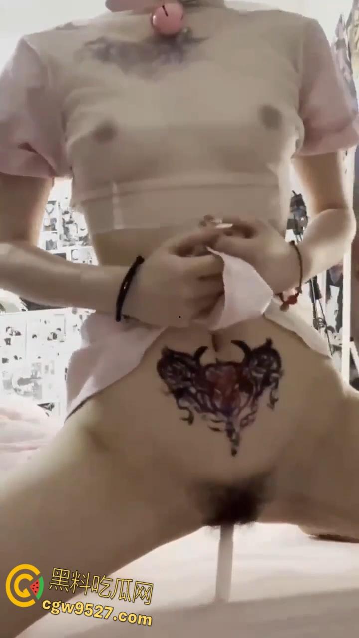 快手清纯系女网红【乔崽崽】,大尺度福利私拍,童颜嫩乳小仙女揉穴淫荡自慰,在线求操极致反差 !-6