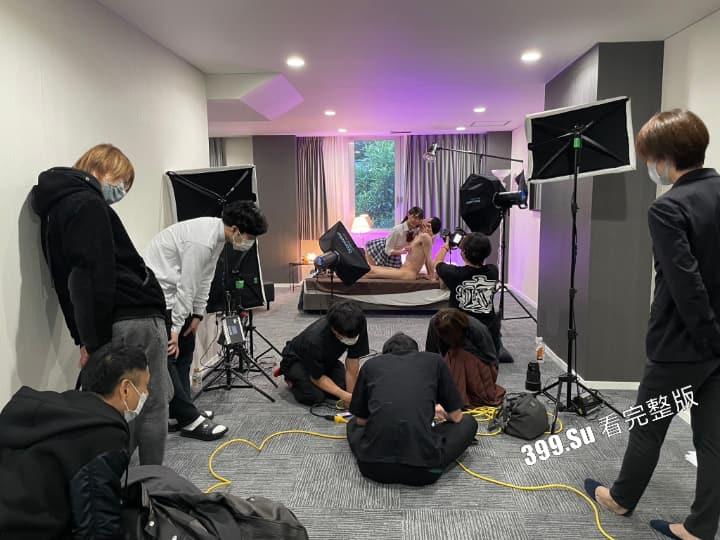 一部AV的诞生不只是操屄这么简单,是整个行业团队的标准化操作 如果请瓜友们来当男优的话,你顶得住吗?(55P)-24