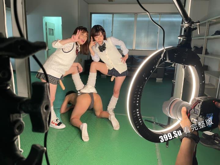 一部AV的诞生不只是操屄这么简单,是整个行业团队的标准化操作 如果请瓜友们来当男优的话,你顶得住吗?(55P)-33