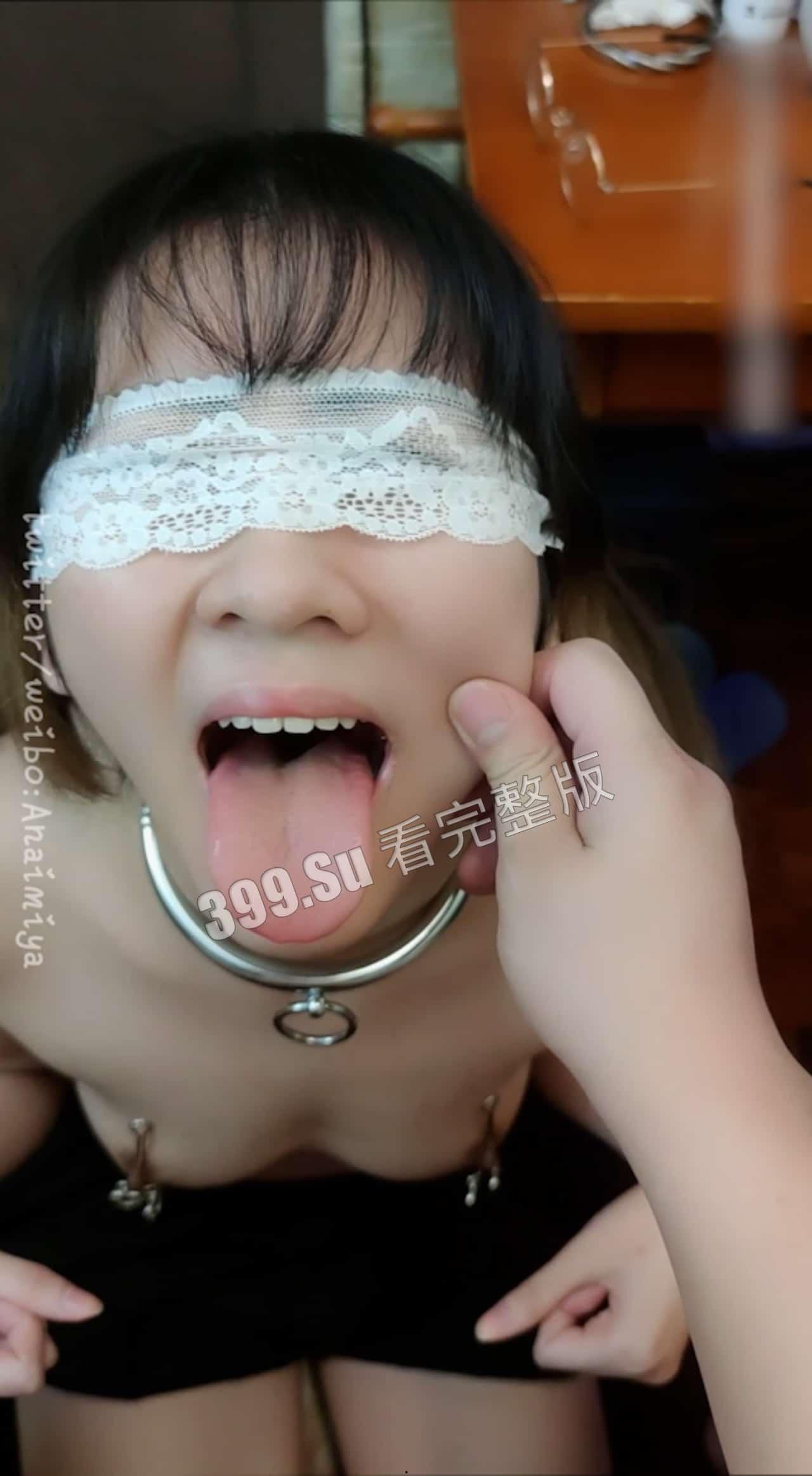 宝石骑士奶咪 早期只露下半张脸 瓜友们还能认得出来吗?能脑补出奶咪的全脸长相吗-10