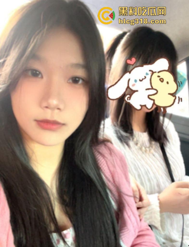 反差大学生屁眼放钻石!彩虹自慰棒插逼里又拿来舔淫水!剃逼毛后狂长和金主做爱,刺得金主喊痛!-1