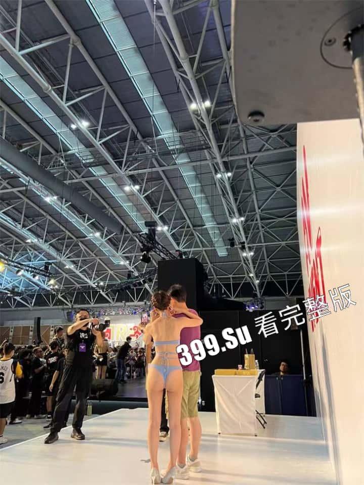台湾成人展 最熟悉的陌生人在台吸引15万学生前去朝圣,台媒爆出AV女优在台卖淫价格 桥本有菜两炮高达144万(附活动现场海量高清照和视频合集)-94