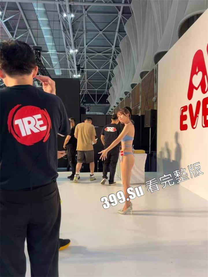 台湾成人展 最熟悉的陌生人在台吸引15万学生前去朝圣,台媒爆出AV女优在台卖淫价格 桥本有菜两炮高达144万(附活动现场海量高清照和视频合集)-96