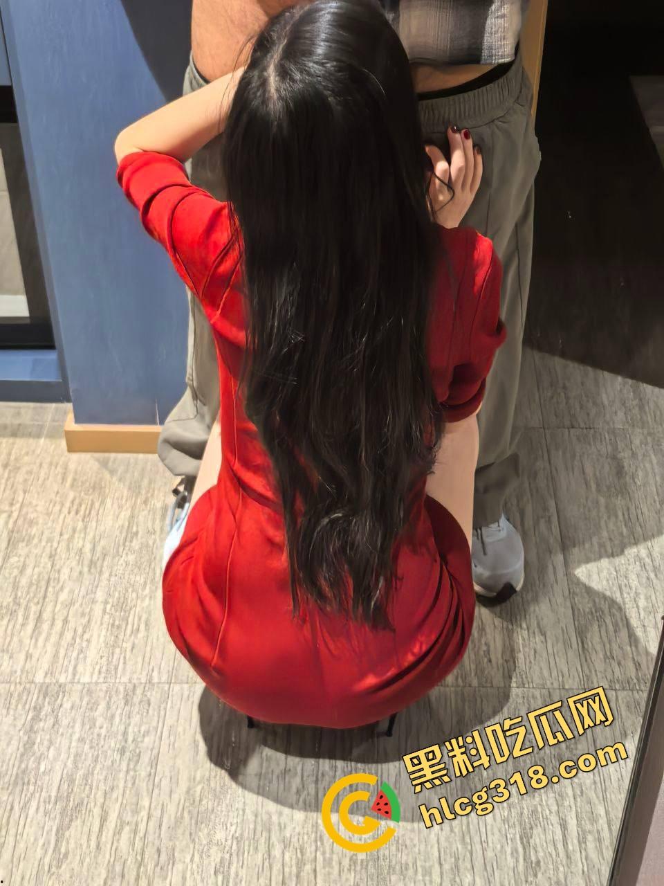 舔狗舔了三年舔成笑话,前女友『赵敏』装纯三年,嘴上说不想亲结果私下酒店含屌吞精!-6