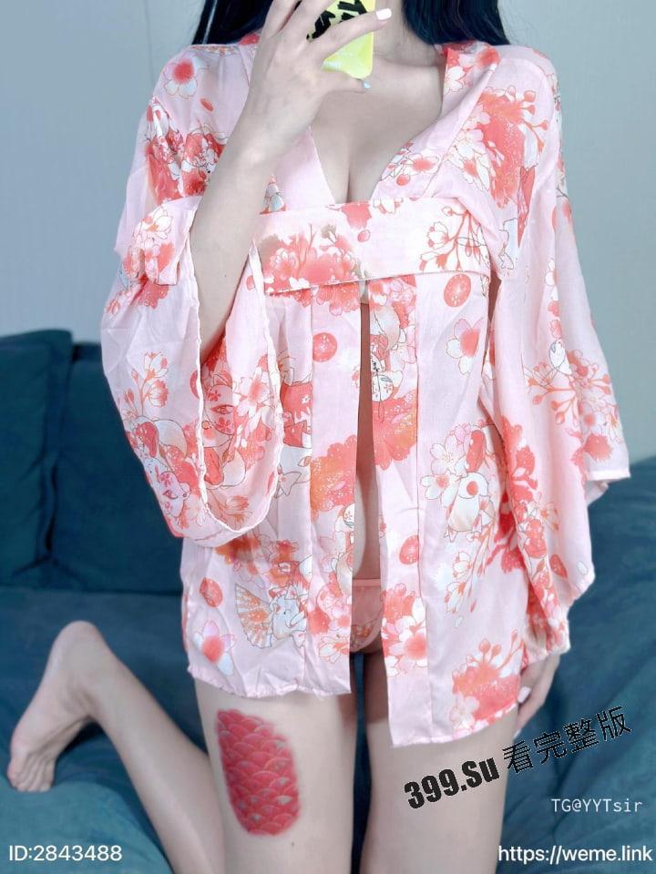 抖音170万粉 阿尔卑香小狗子 最新六期擦边图集37p+全部微密圈视频15v合集 专业擦边值得信赖!-13