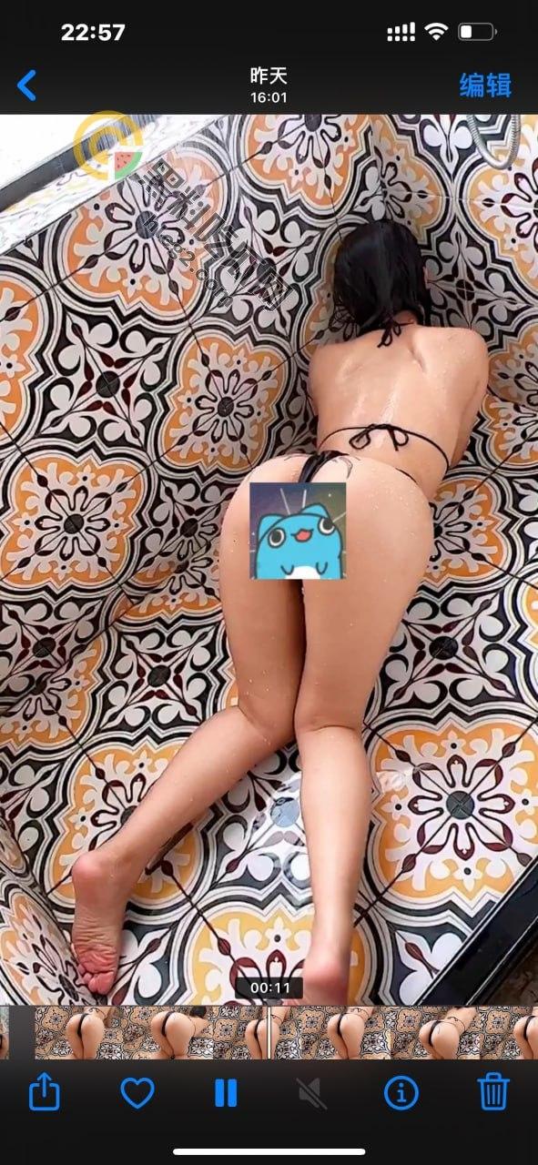 西安张老师纹身风格独特:胸大屁股肥,狗链子情趣大曝光-15