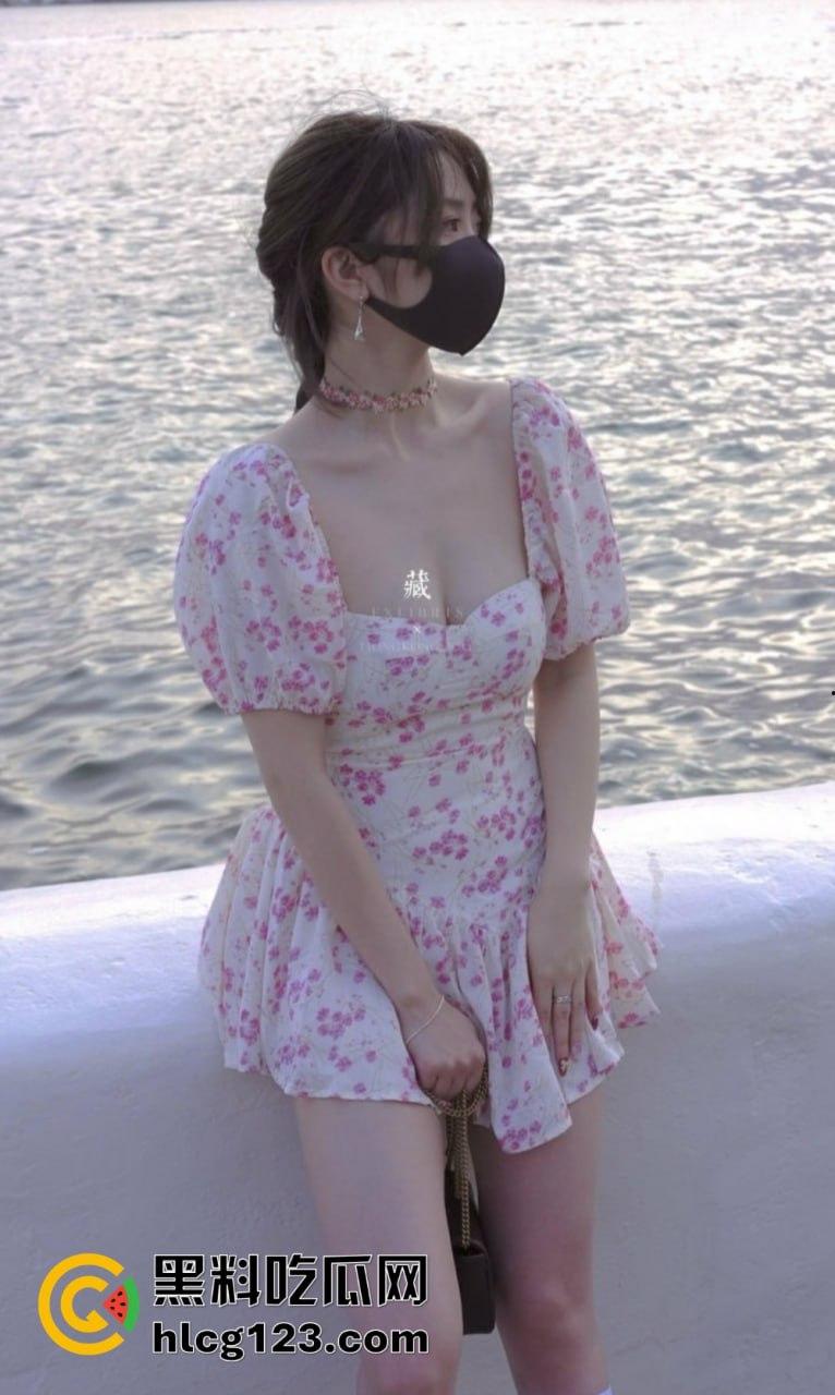 HongKongDoll玩偶姐姐「秋日清晨」9月最新写真重磅回归!清晨含住大屌的画面依旧经典,瓜友速来围观!-4