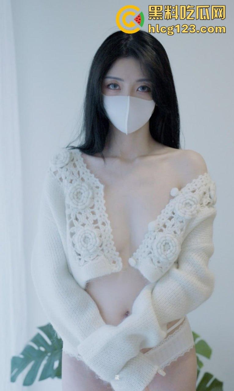 HongKongDoll玩偶姐姐「秋日清晨」9月最新写真重磅回归!清晨含住大屌的画面依旧经典,瓜友速来围观!-12