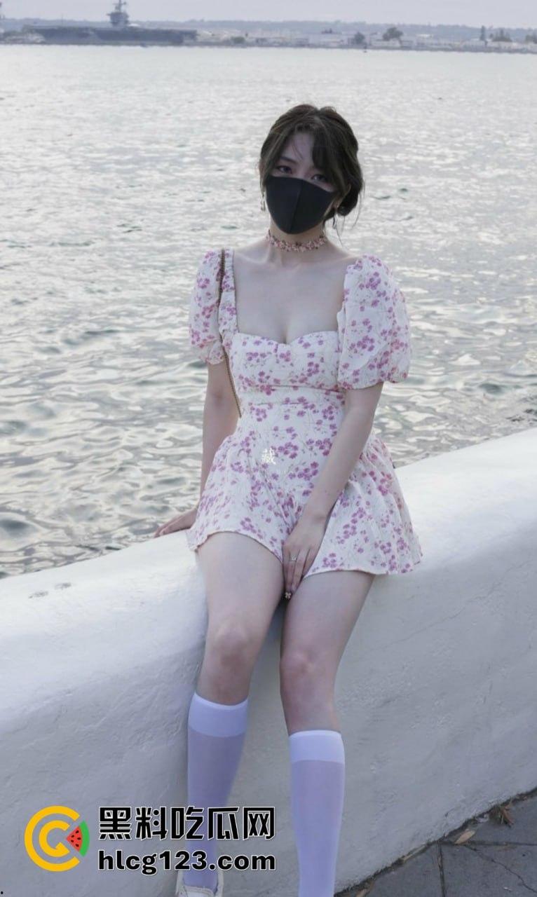 HongKongDoll玩偶姐姐「秋日清晨」9月最新写真重磅回归!清晨含住大屌的画面依旧经典,瓜友速来围观!-17