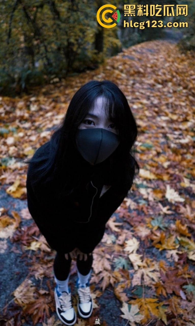 HongKongDoll玩偶姐姐「秋日清晨」9月最新写真重磅回归!清晨含住大屌的画面依旧经典,瓜友速来围观!-61