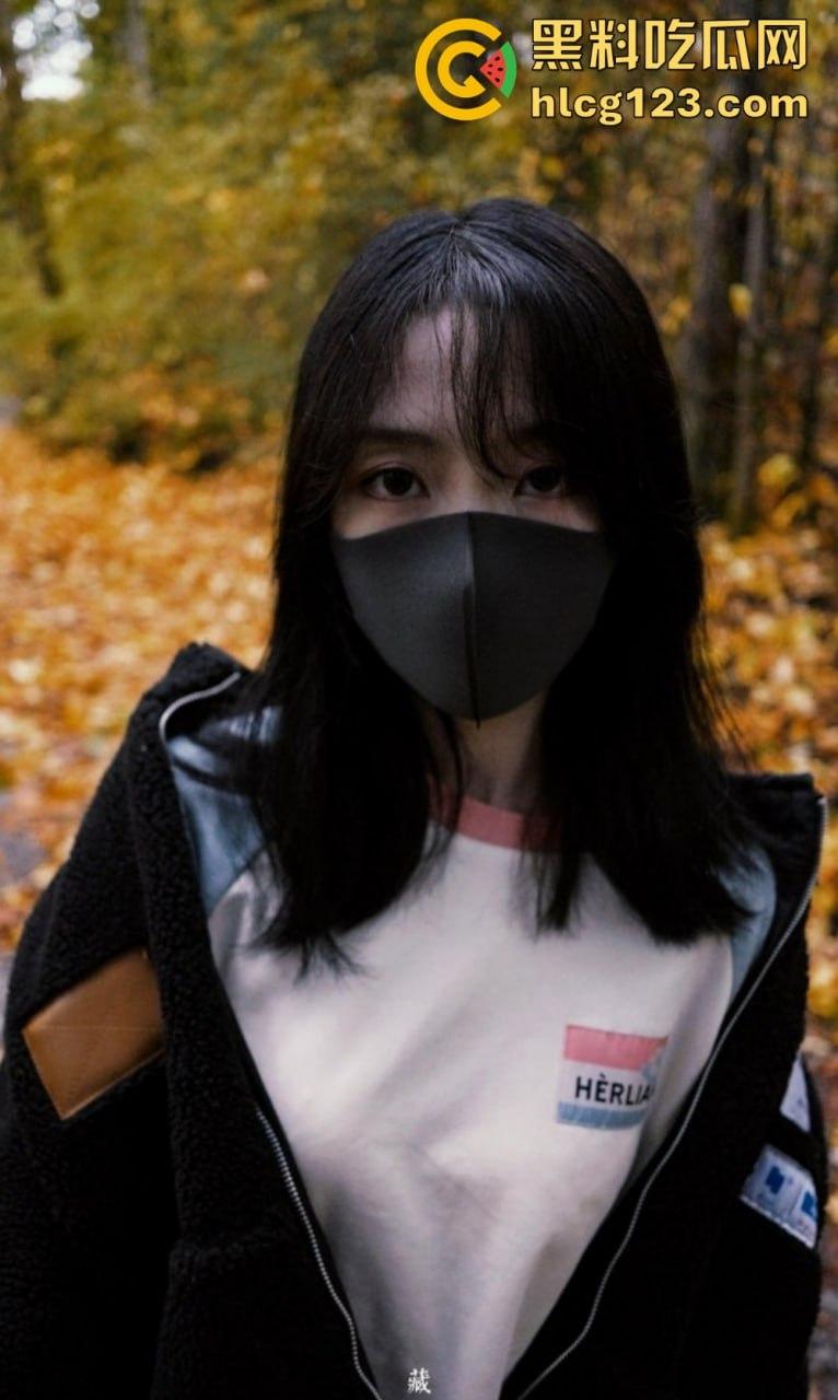 HongKongDoll玩偶姐姐「秋日清晨」9月最新写真重磅回归!清晨含住大屌的画面依旧经典,瓜友速来围观!-68