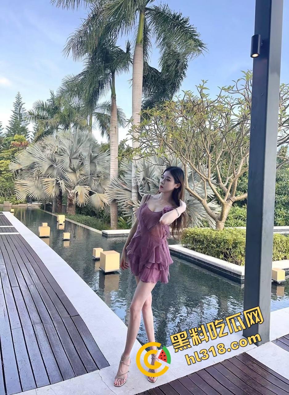 东北精神小妹带闺蜜霸凌妹子,直接让她给自己老弟口,口硬了还让处男老弟直接怼进去释放下!-4