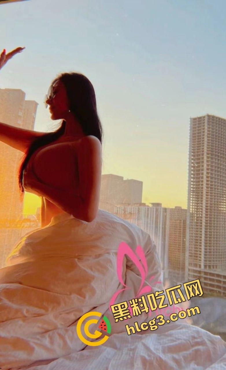 快手微博女神『芷仪宝』大哥私拍视频外泄!1对1露点抠逼喷射自慰视频意外流出,欧洲翘臀让哈登都甘拜下风!-20