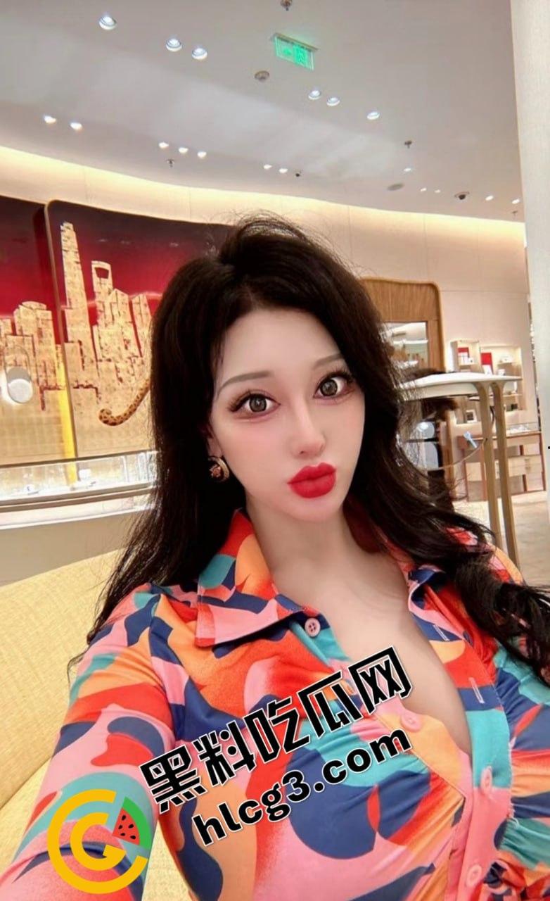 快手微博女神『芷仪宝』大哥私拍视频外泄!1对1露点抠逼喷射自慰视频意外流出,欧洲翘臀让哈登都甘拜下风!-32