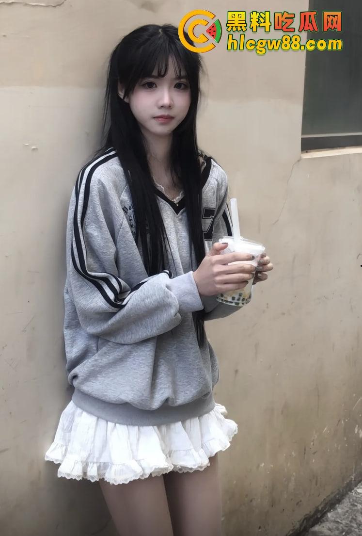 抖音云南24岁『每天存一块』发骚照钓金主，结果遭遇变态SM，塑料袋窒息爱捆绑调教，逼卖不成反被虐！-16