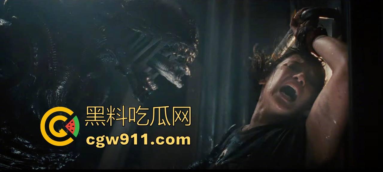 科幻恐怖大片《异形:夺命舰》恐怖来袭!宏伟的世界观,阴森恐怖的风格,尺度还是很大,未成年人谨慎观看。-5