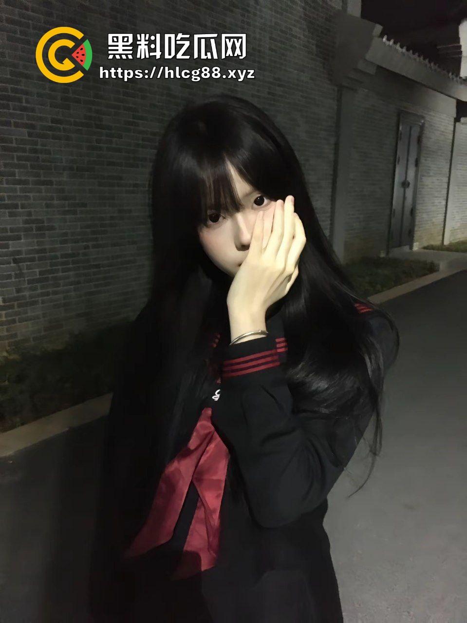 重金包养高中JK双马尾嫩妹,趴在沙发上随意玩弄双腿白虎逼,暴力猛操蜜桃白臀至痉挛抽搐!-1