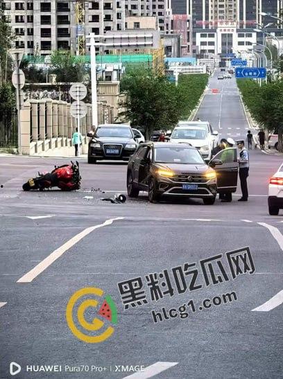 又抬走一位 女骑士摩托车祸!骑摩托车不仅让你拥有S型身材 还能拥有一对完美的假肢!-4