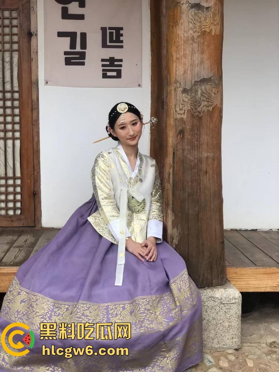 南昌高颜值小姐姐【李梦】和男友的私密自拍流出 对话污到炸裂,性感曲线撩人,卧室里的疯狂玩法让人浮想联翩!-4