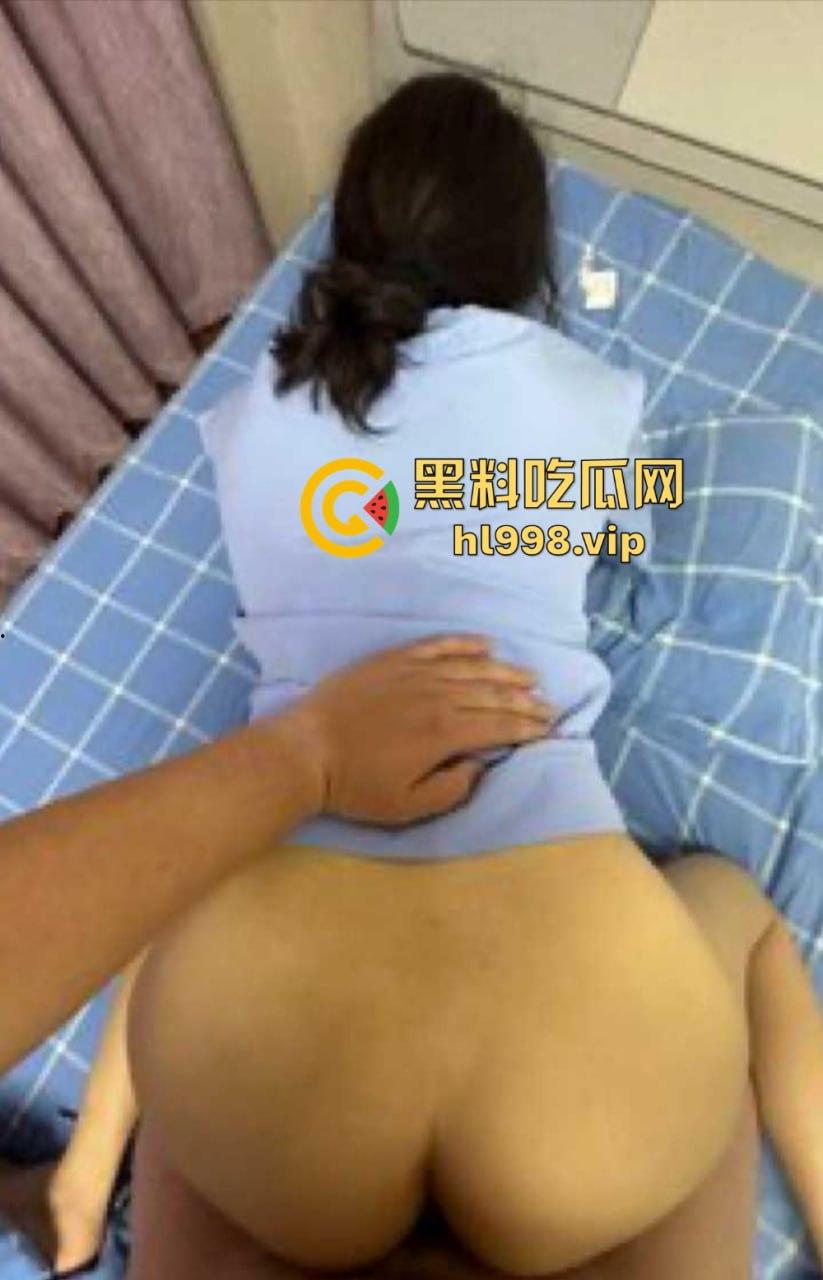 民警变成变态淫魔!外网发布与女警的性爱视频,穿警服口交、后入爆操,极品警花无处遁形!-20