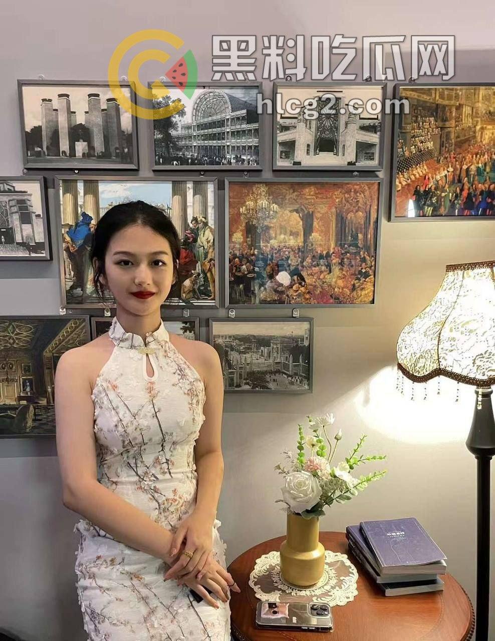 大一四川传媒舞蹈系妹子『张茜』反差魅力爆发!眼镜一戴瞬间让小哥JB起立-1