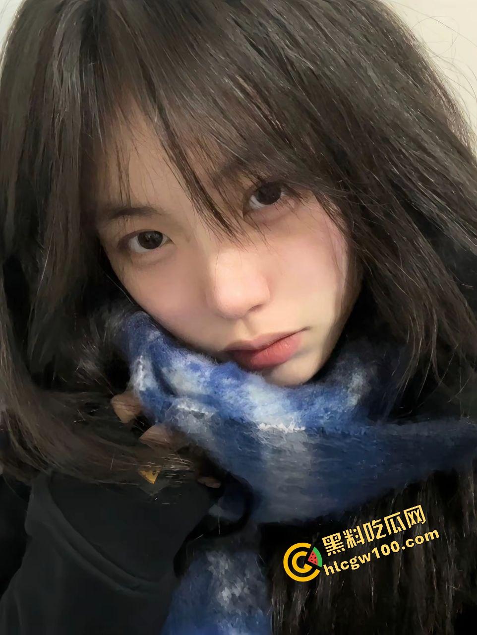 百色职业学院清纯甜美女神【王涵曦】被带坏调成反差母狗,约操大哥口爱爆怼骚逼娇喘!独家曝光流出!-1