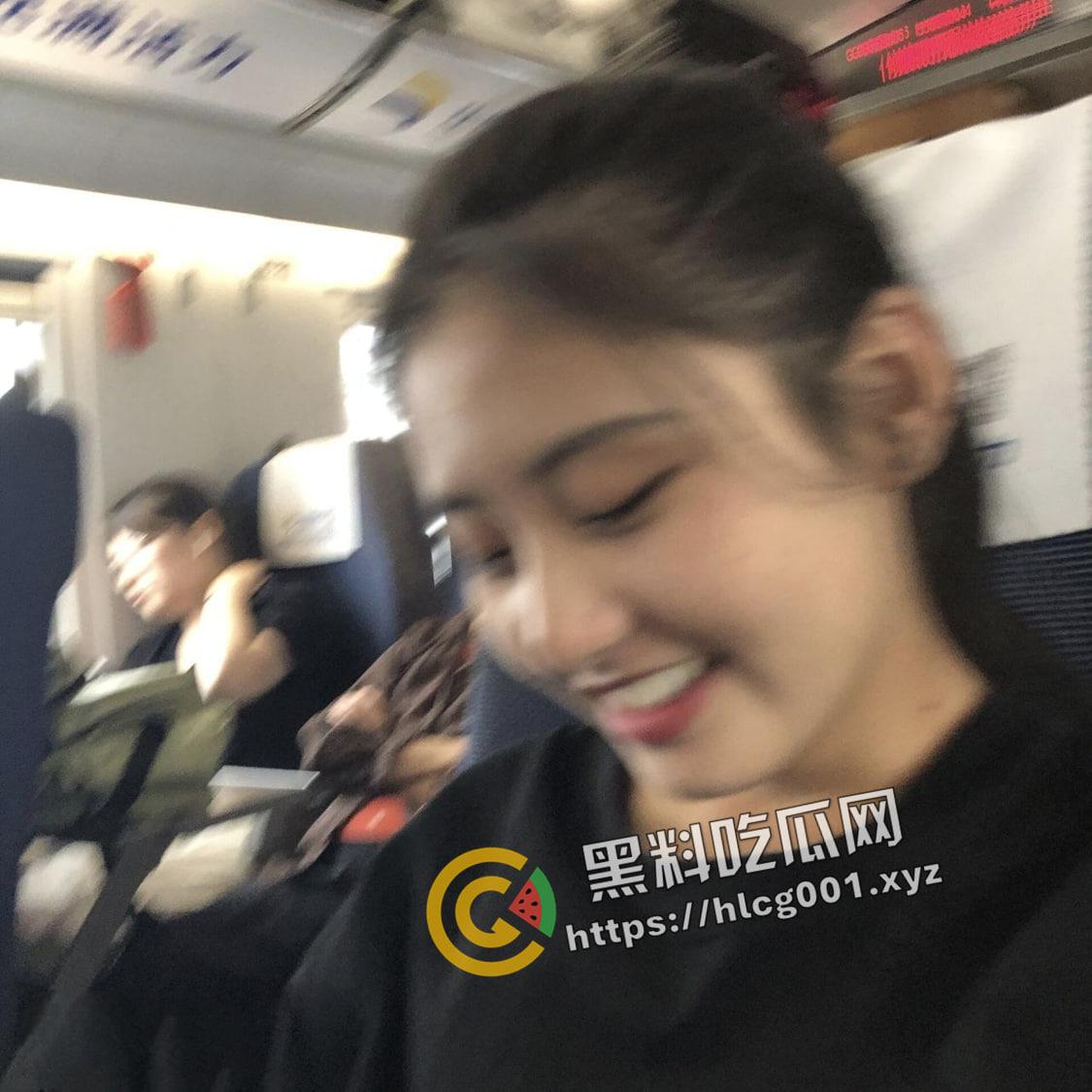 经典永流传!反差婊【李苗】男友视角的性爱记录 温暖的笑容和颤抖的骚穴 今晚就你了-3