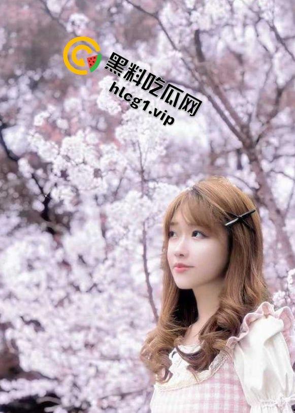 杭州顶级颜值援交妹黄文琪,只需1000块搞一炮!床上主动拿手机记录,这钱花得太值!-4