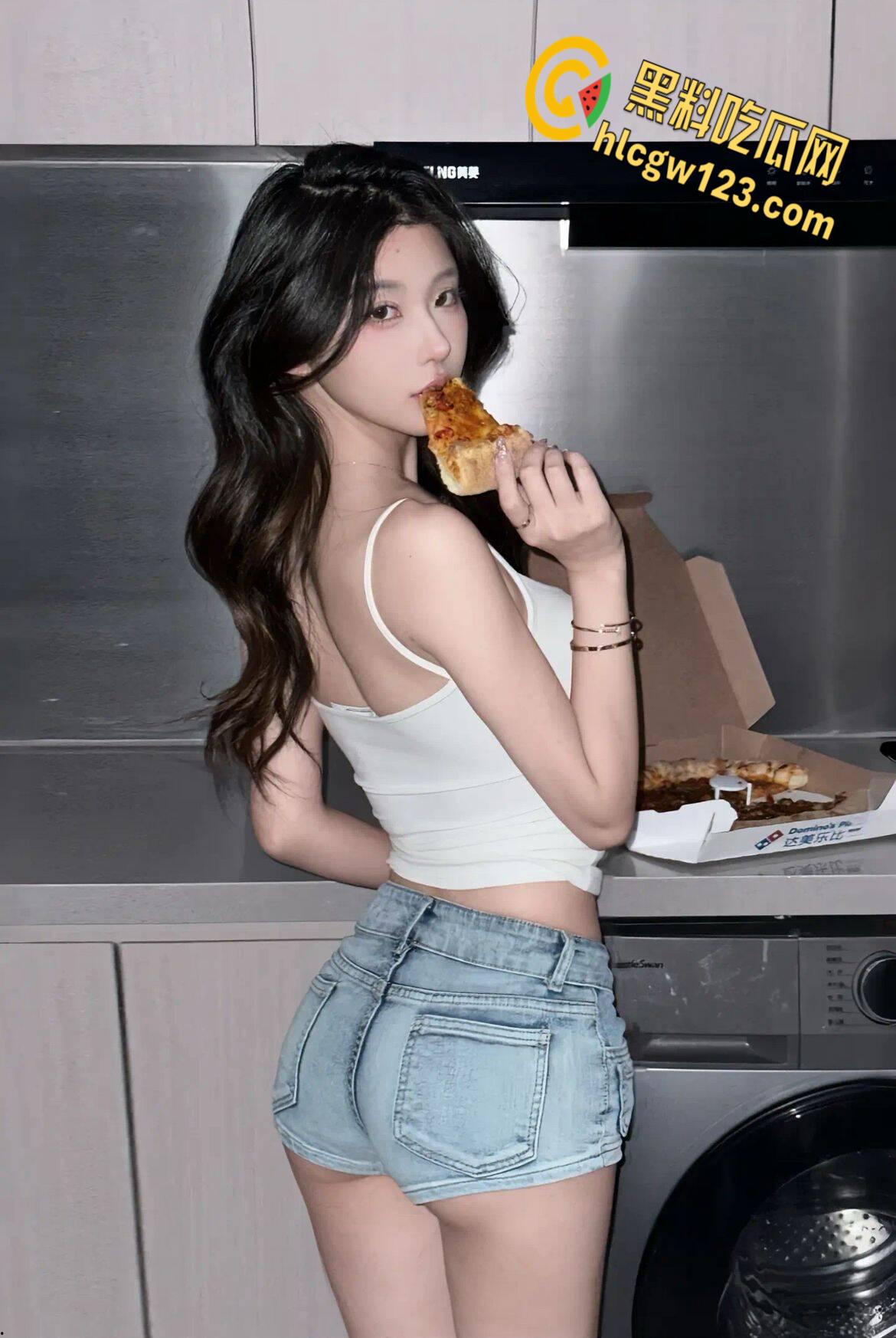 网红御姐【Yuzi章芸芸】，含龙根的技术一流，还要颜射简直是个十足的母狗 !-2