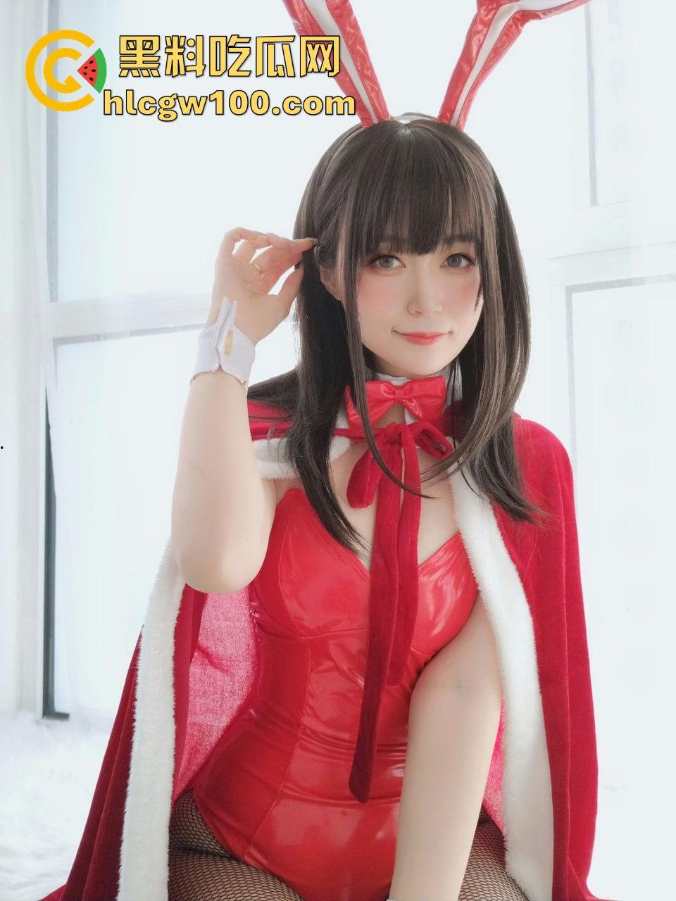 昨晚圣诞夜全员骑鹿 圣诞炮王排行榜火辣出炉 骚气红装妹子一边抽烟喝酒一边操B,礼物湿得发亮!-7