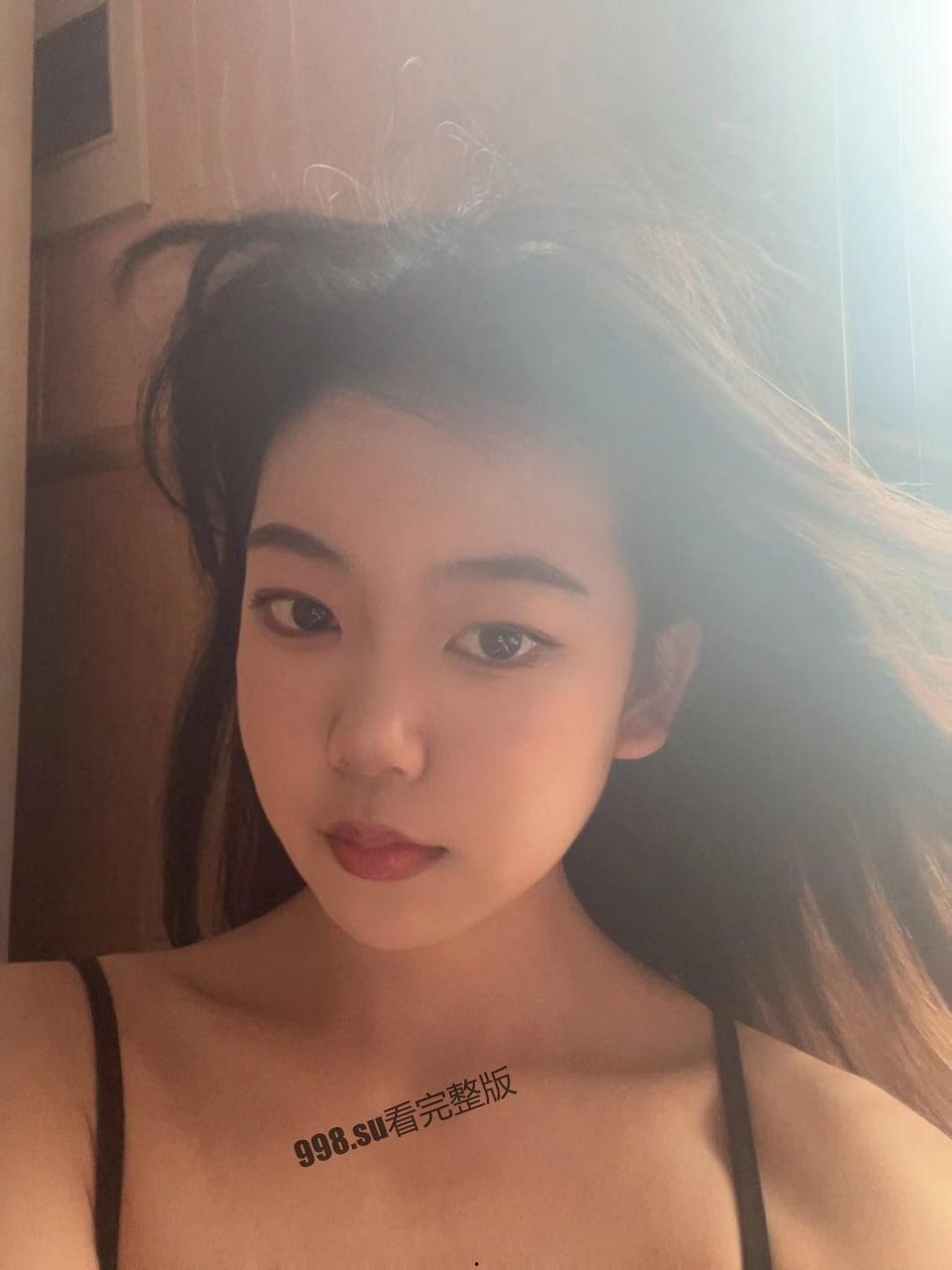 【反差女友】真的好迷人,对镜自慰更迷人-1