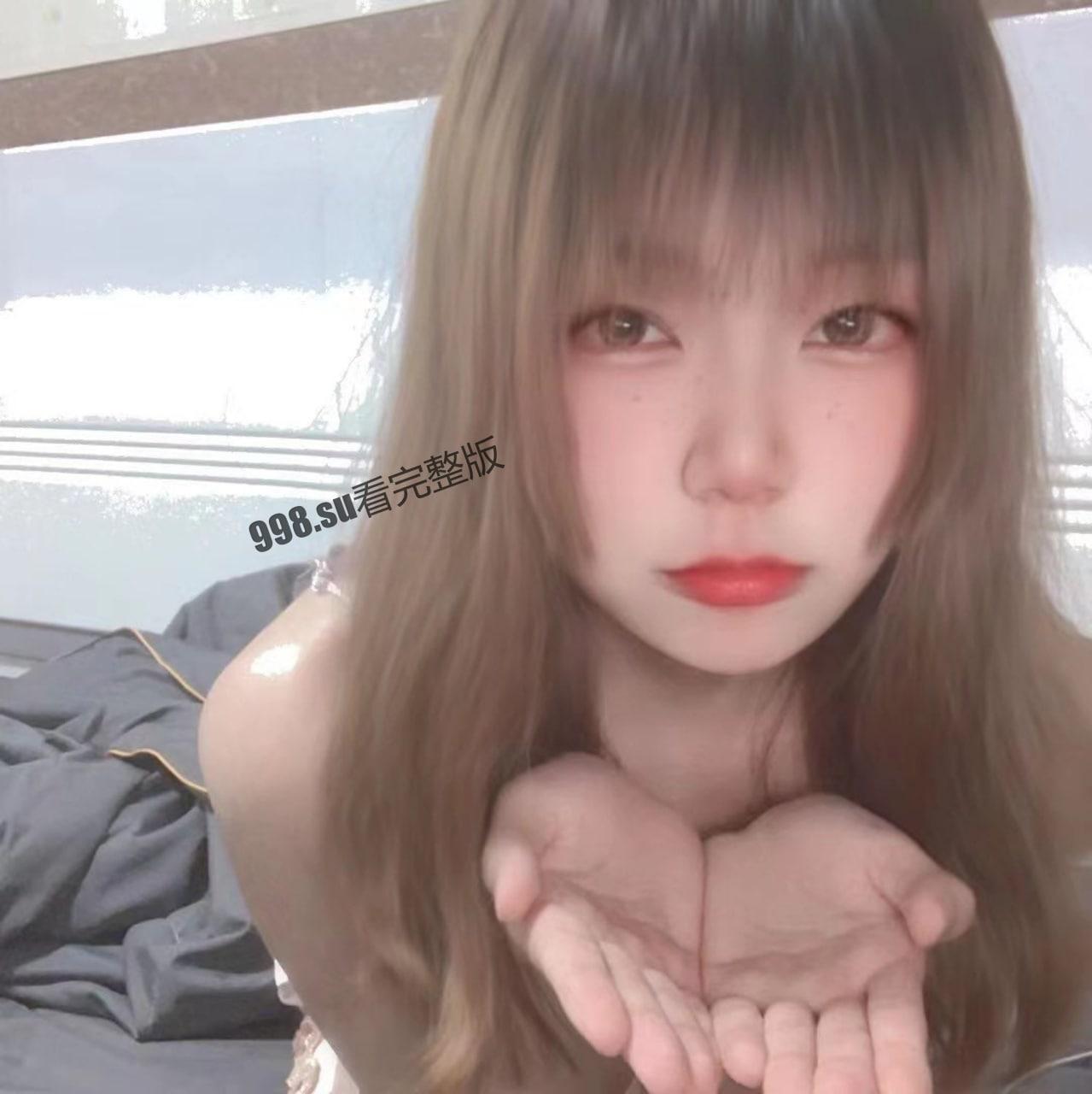 【反差女友】真的好迷人,对镜自慰更迷人-2