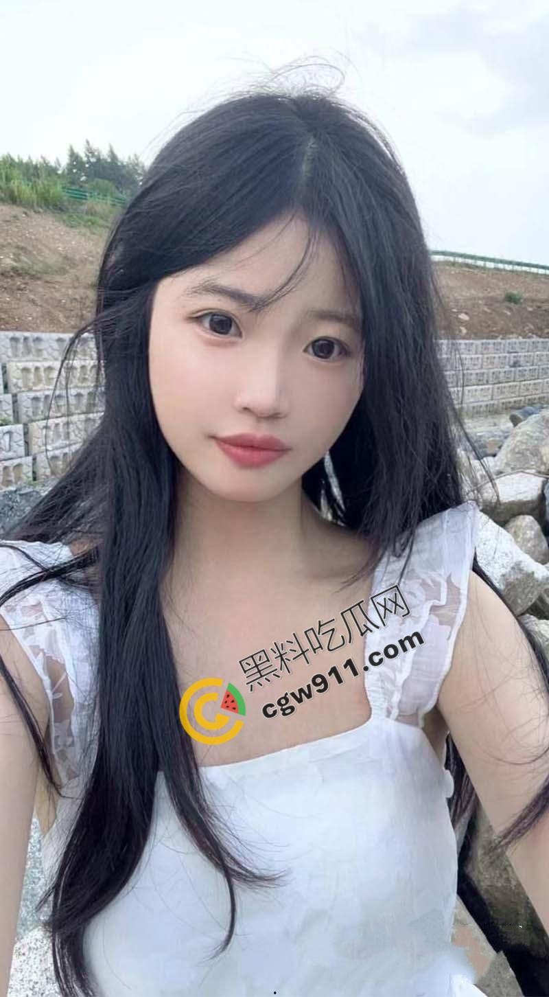 清纯学生妹【袁舒蕾】三日淫旅戏倾城!黑丝耍浪深喉吸飞,粉穴高潮连连淫水横流,疯狂做爱不分昼夜-3